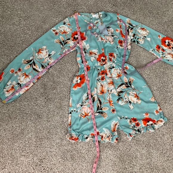Peyton Bre Blue floral romper size 16 - Picture 8 of 12